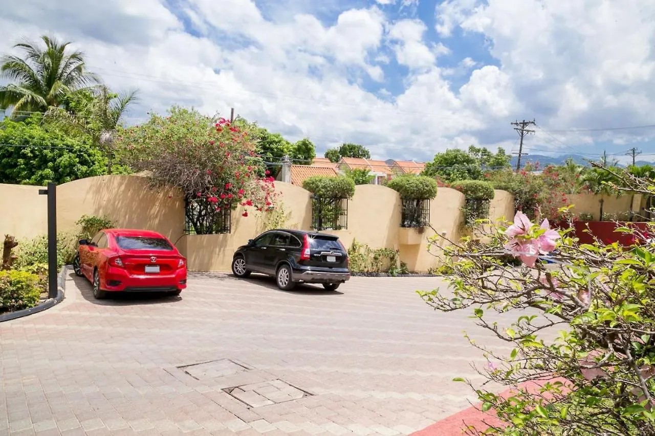 Apartment Ctbh At Argyle Apt 3 - 1-Bedroom W Pool Kingston Jamaica