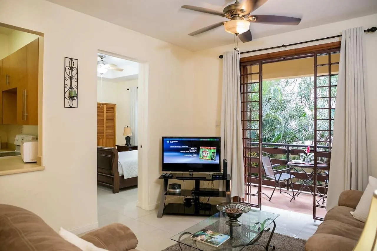 Ctbh At Argyle Apt 3 - 1-Bedroom W Pool Kingston Jamaica