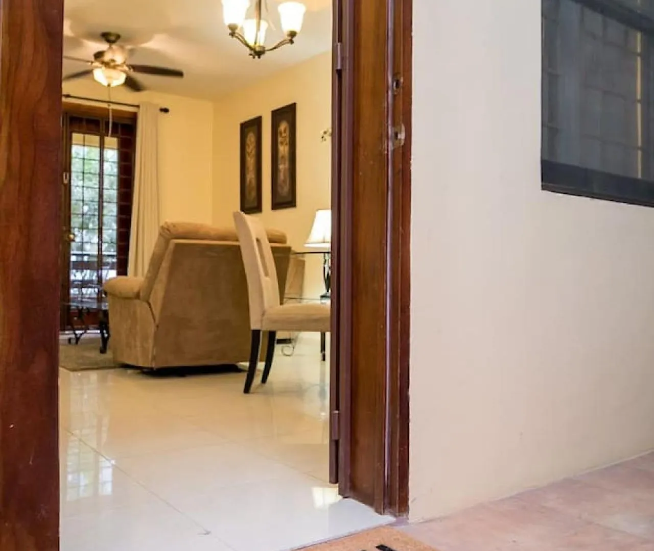 Ctbh At Argyle Apt 3 - 1-Bedroom W Pool Kingston 0*,  Jamaica